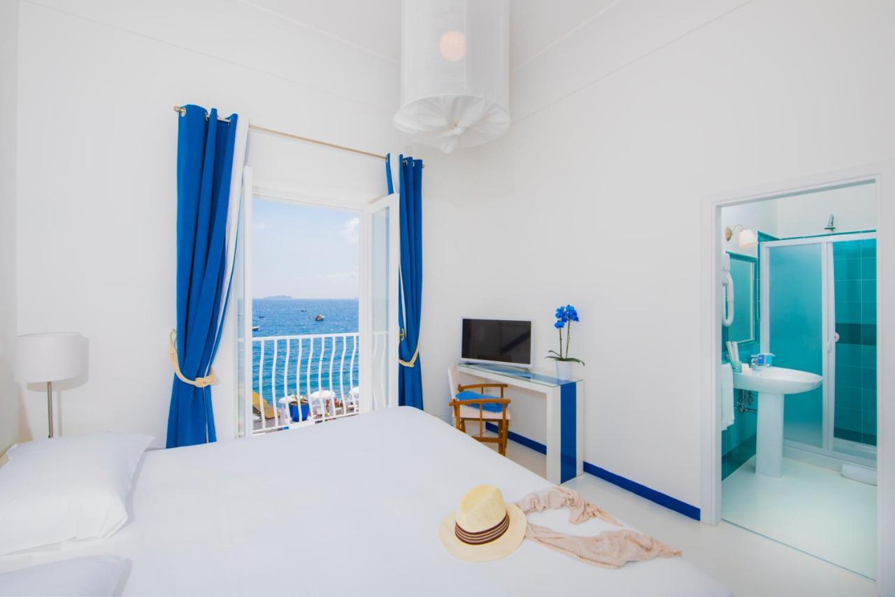 Laurito Beach Cucina & Camere بوسيتانو المظهر الخارجي الصورة